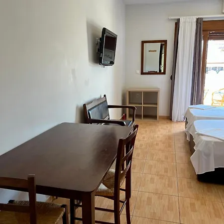 Magnolia Aparthotel *